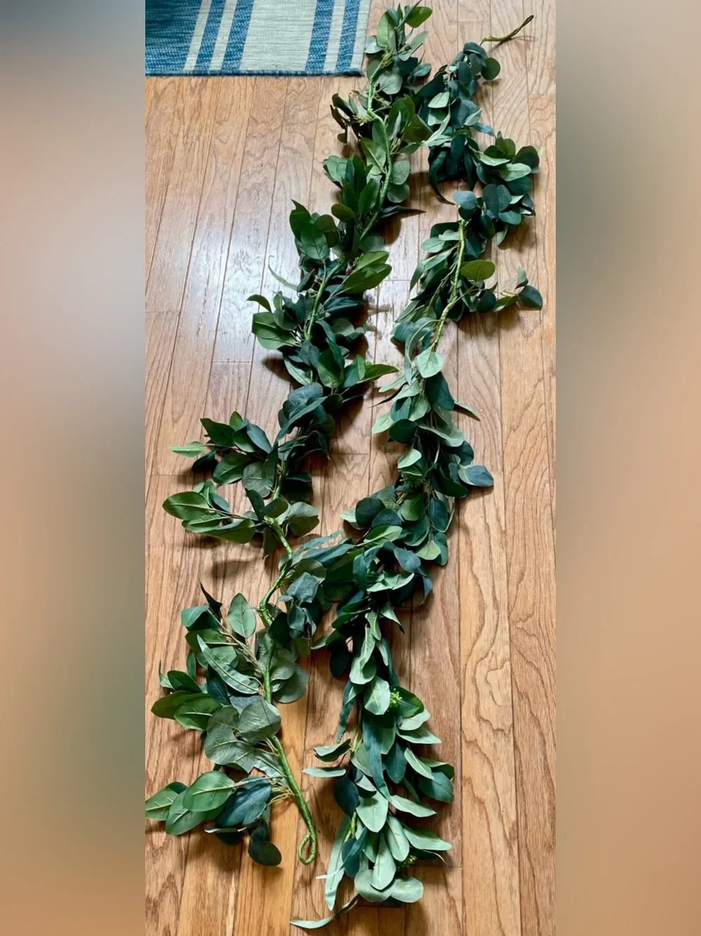 Decorative Eucalyptus Garlands - Green - Unbranded- 2 strands pre-lit- 6ft each